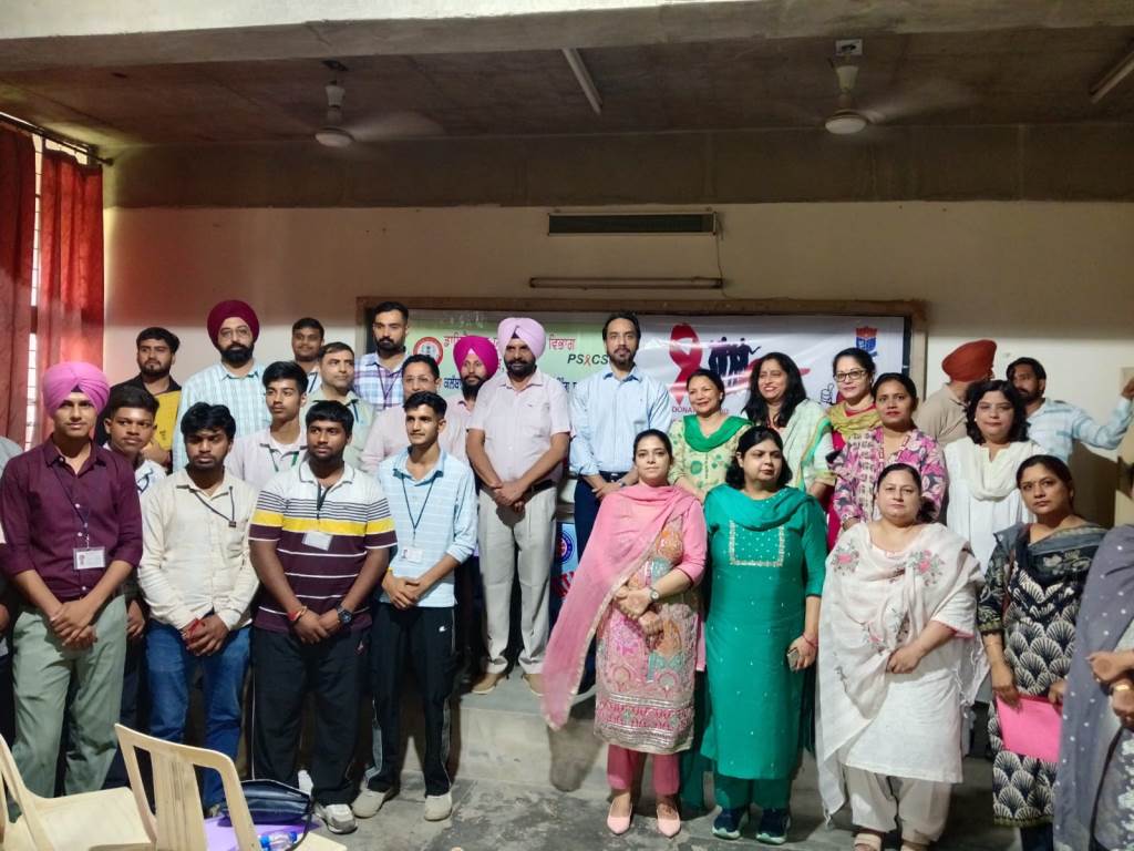 Youth Services Department holds district level advocacy meeting of Red Ribbon Clubs at Government Polytechnic College Khunimajra